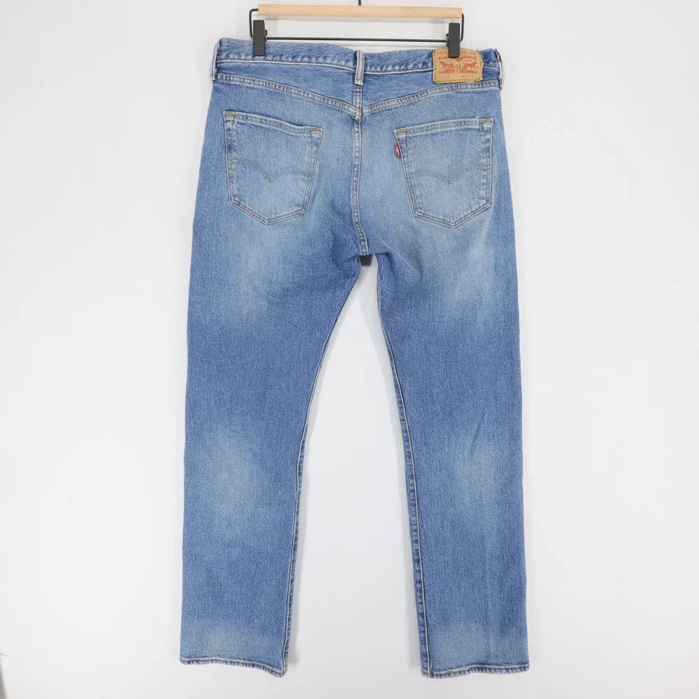 Levis 501 Jeans Mens 34x32 Blue Medium Wash Straight Leg Button Fly Stretch